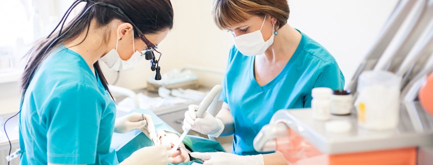 Periodontologija